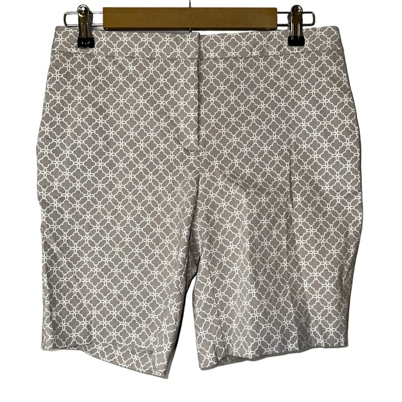 Mario Serrani Italy Chino Shorts Women’s Size 6 Rayon Blend Stretch‎ Pockets - Picture 1 of 11